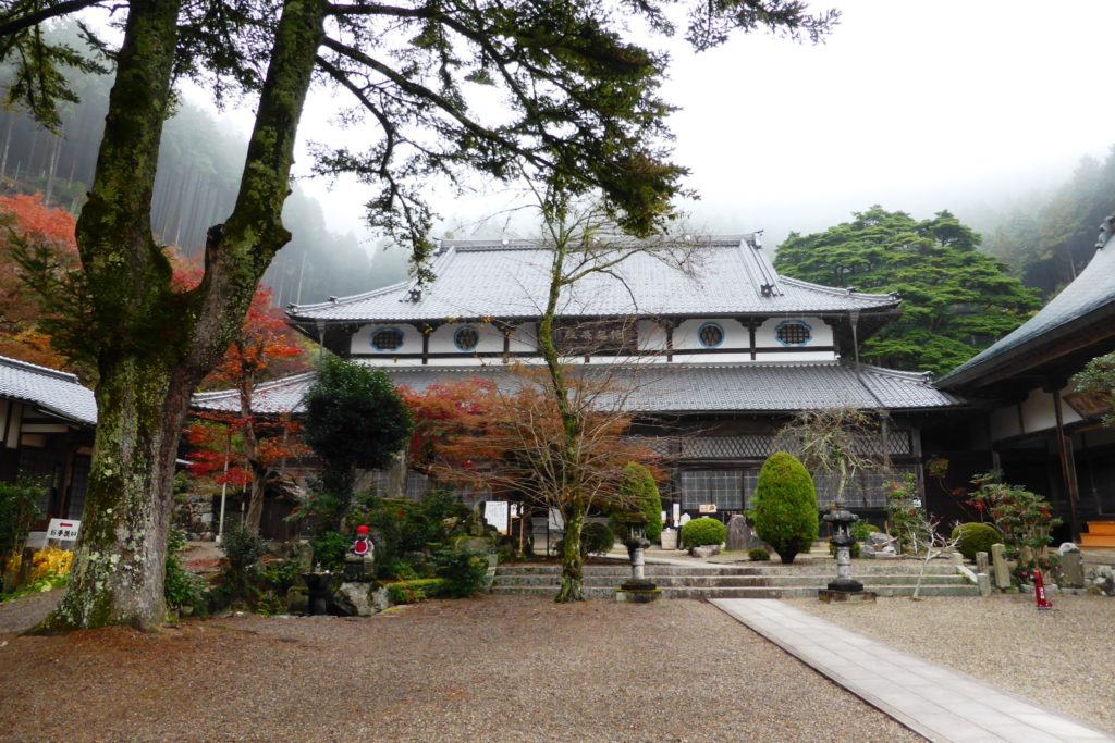 Entsu-ji, Hondo (Main Hall)